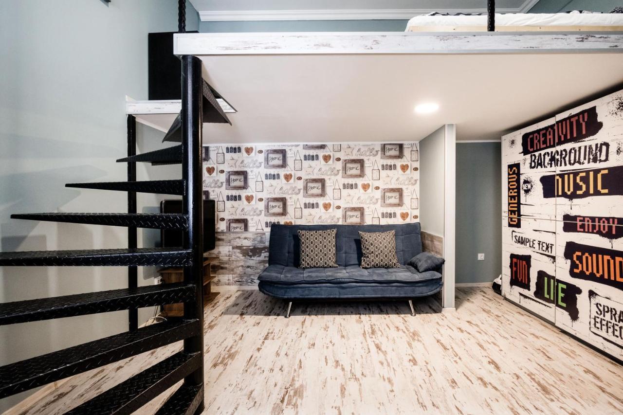 Hungarian Rebelian With Ac Apartment บูดาเปสต์ ภายนอก รูปภาพ